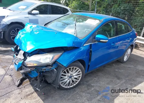 2013 Ford Focus Titanium from USA, damaged, VIN 1FADP3J22DL208163